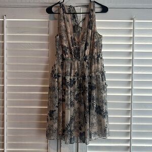 Lenon dress from Anthropologie blue floral tiered dress size medium